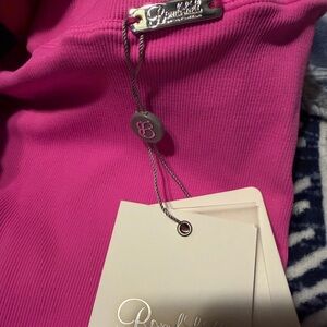 Bombshell Sportswear Hot Pink Leggings